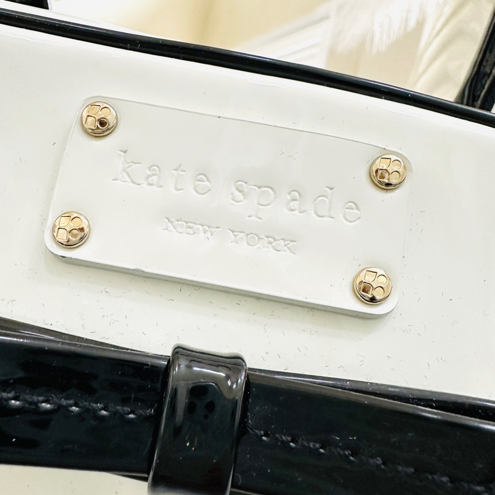 Kate Spade Handbag with Wristlet - Picture 6 of 9